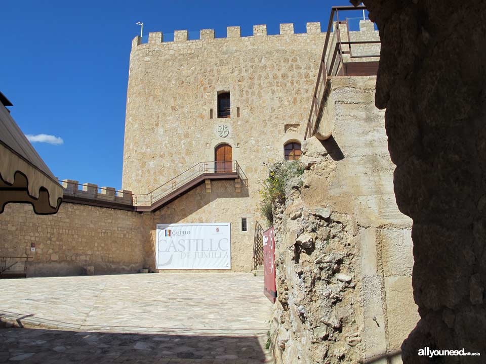 Castillo de Jumilla. Murcia.  Castillos de España.