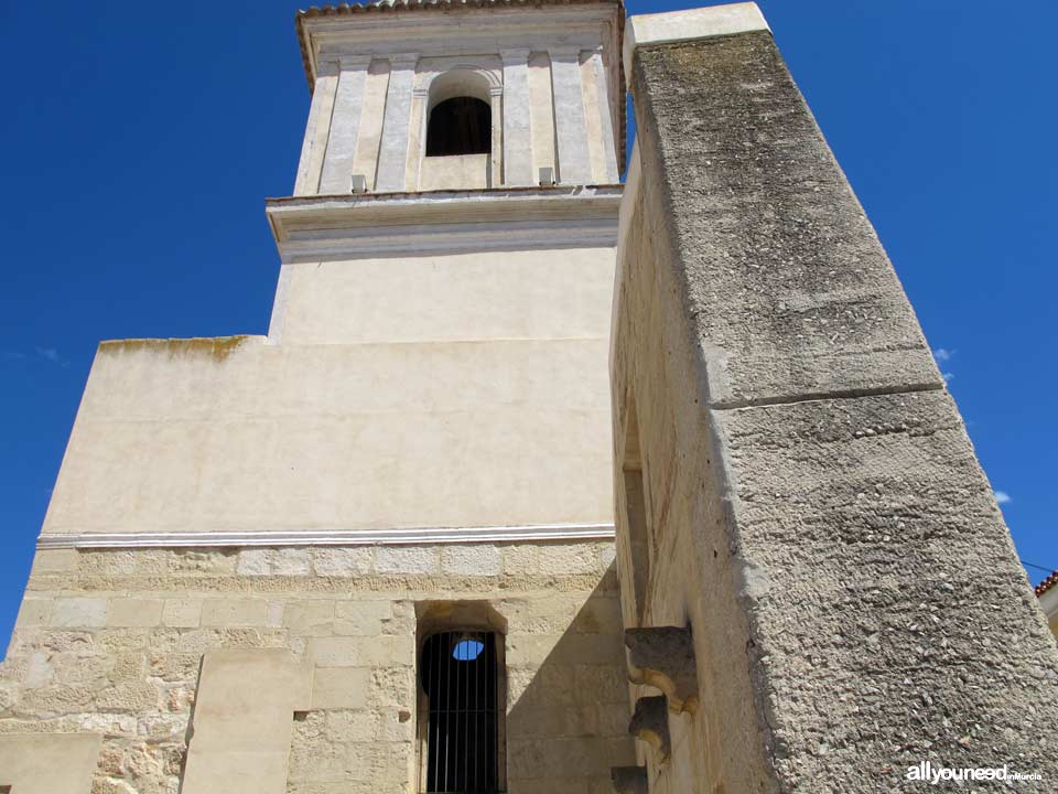 Santa María del Arrabal Church