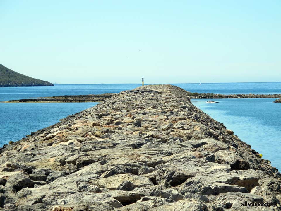 Faro del Estacio in La Manga del Mar Menor