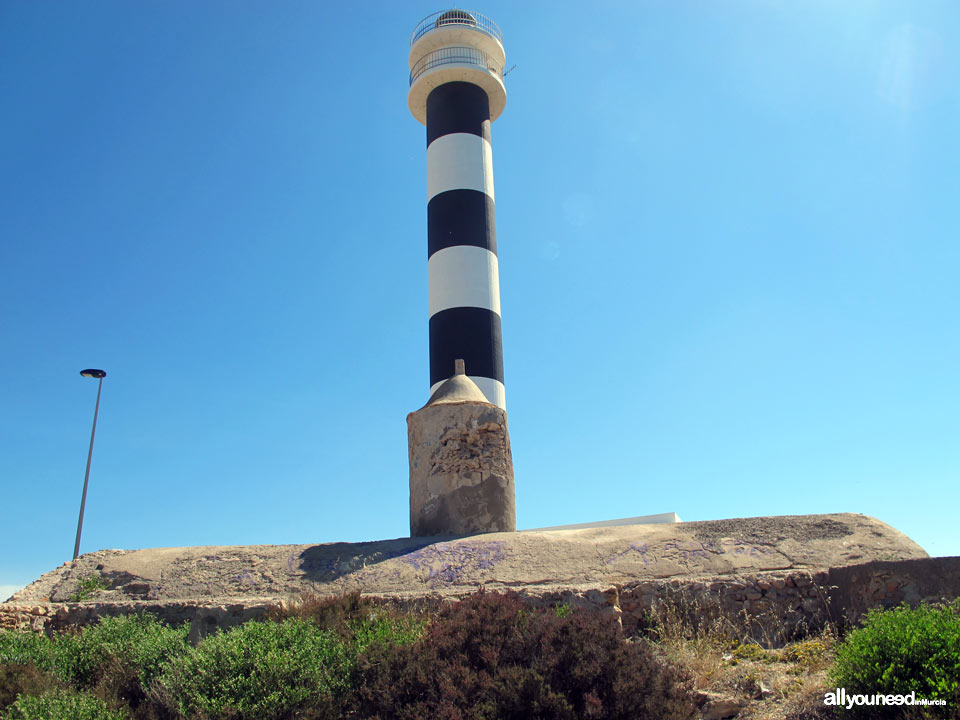 Faro del Estacio en la Manga del Mar Menor. Murcia