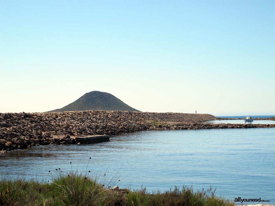 Faro del Estacio en la Manga del Mar Menor. Murcia