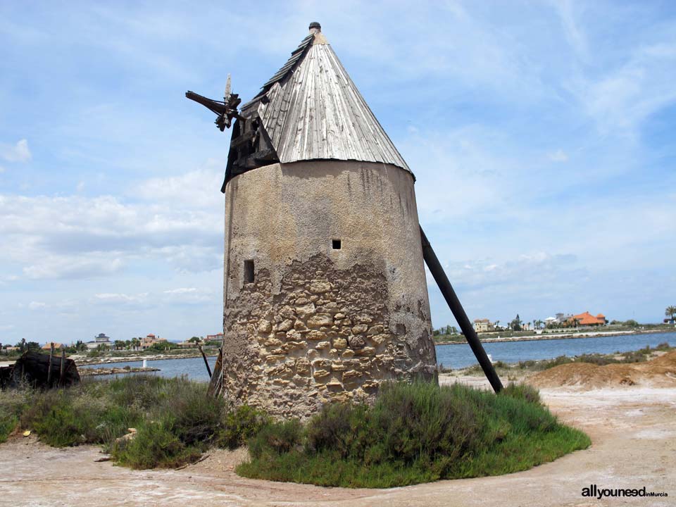 Molino de Veneziola en La Manga del Mar Menor