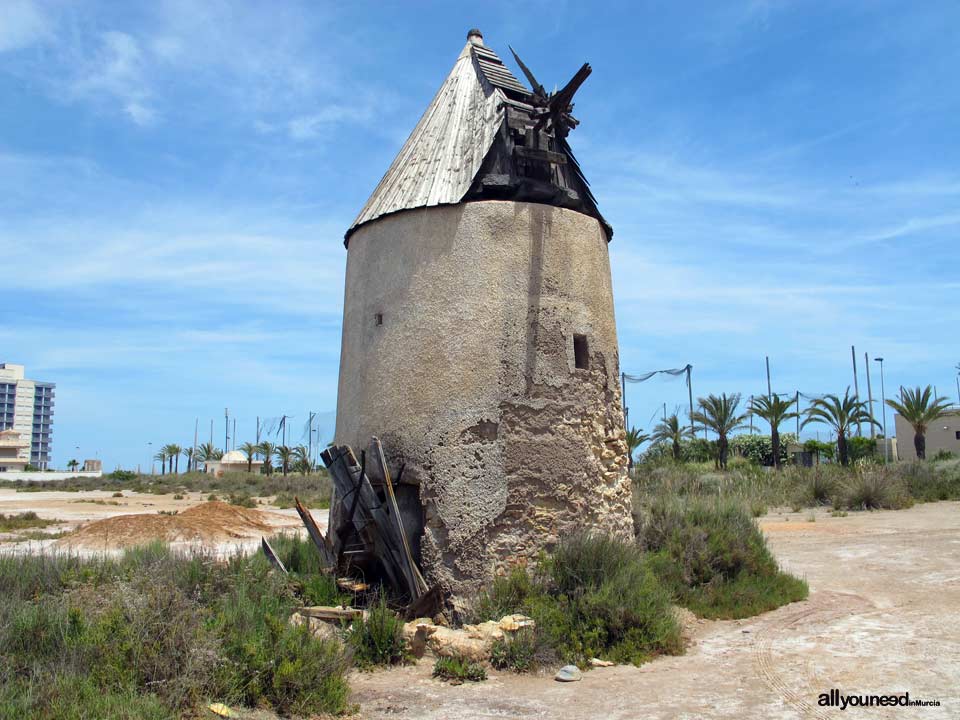 Molino de Veneziola en La Manga del Mar Menor