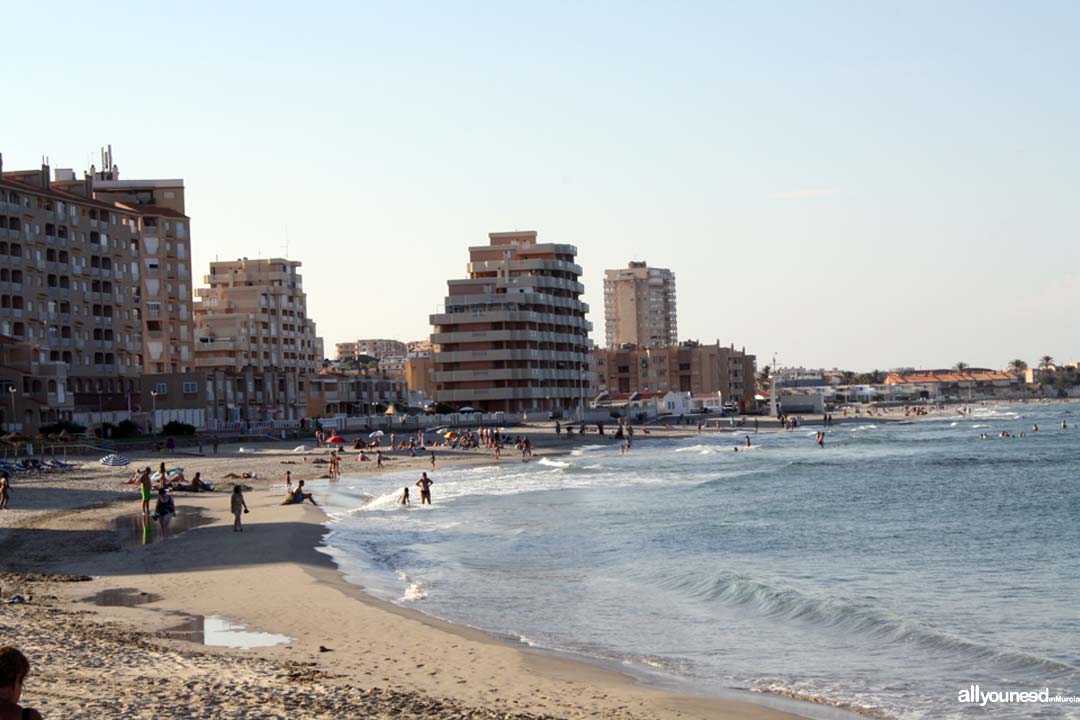Playa de Galúa. La Manga Playa de Galúa. La Manga