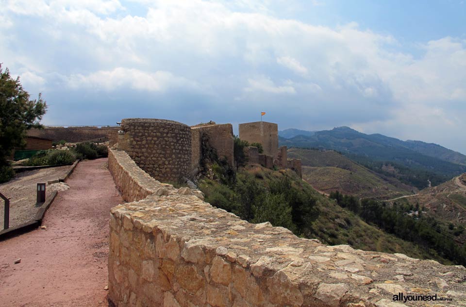 Castillo de Lorca. La Fortaleza del Sol. Castillos de España.