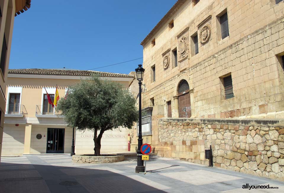 Streets in Lorca. PLaza del Caño