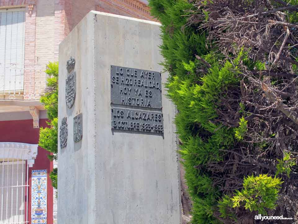 Monolito Independencia Municipal