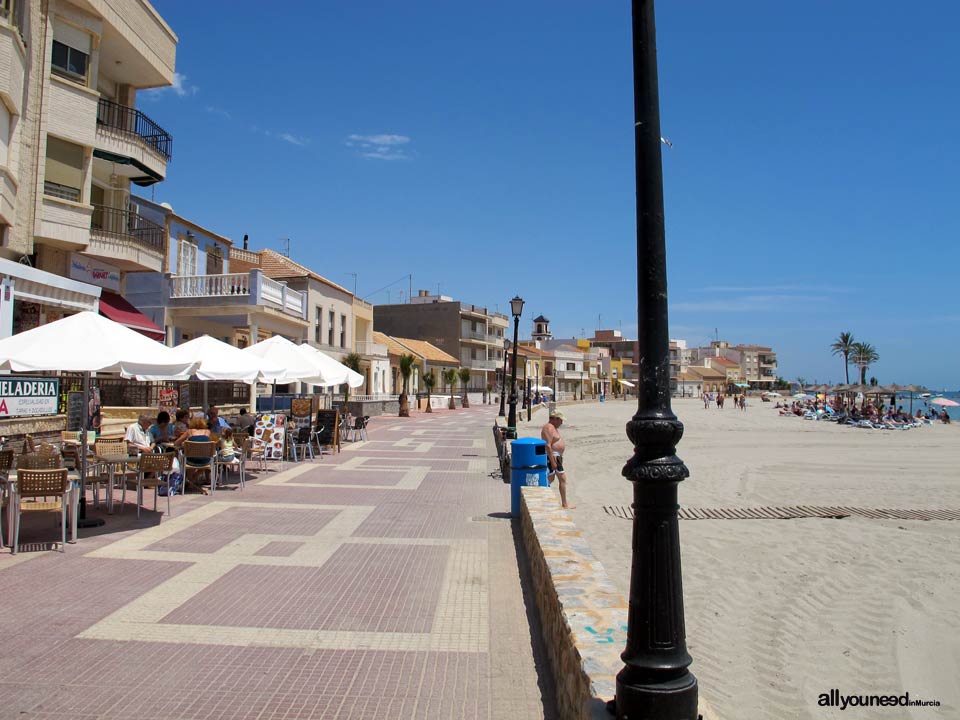 Playa Manzanares en los Alcázares