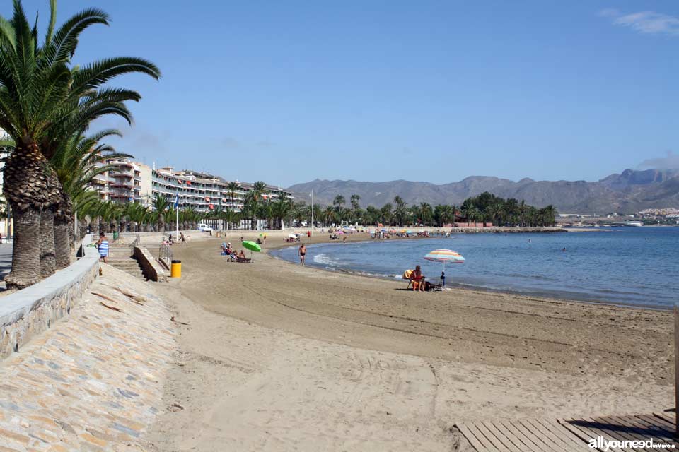 El Rihuete Beach