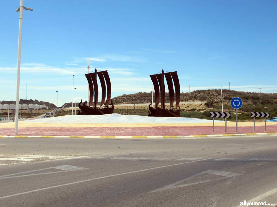 Rotonda entrada al Puerto de Mazarrón