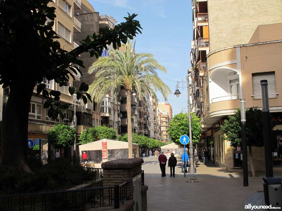 Paseo de los Rosales