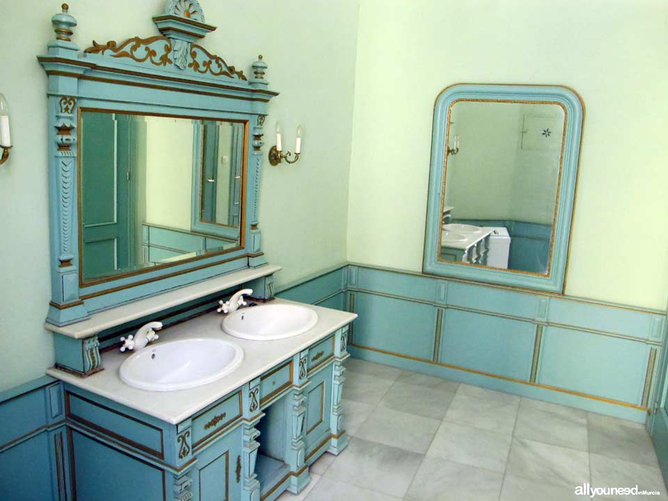 Casino of Mula. Ladies Washroom