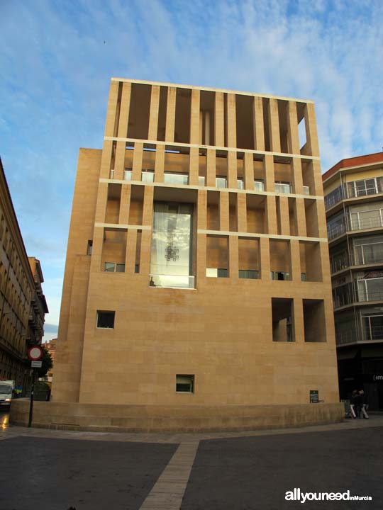 Edificio Moneo