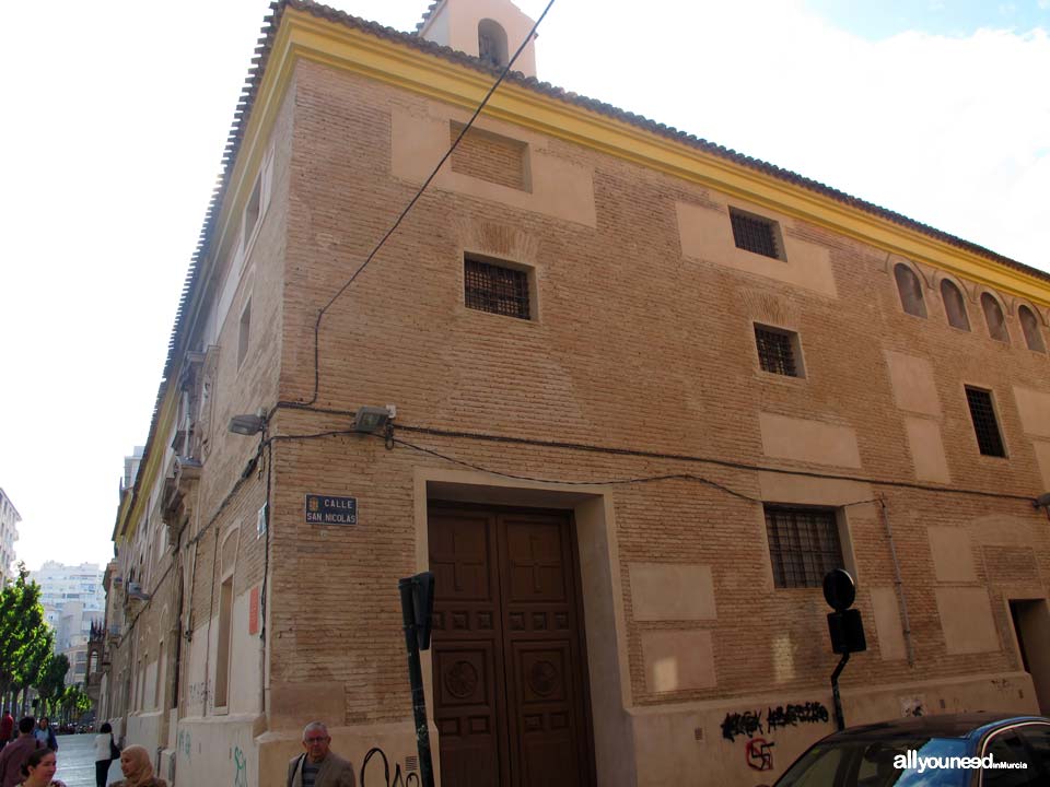 Calle Santa Teresa . Curiosidades de Murcia. Placas con notas de hechos históricos