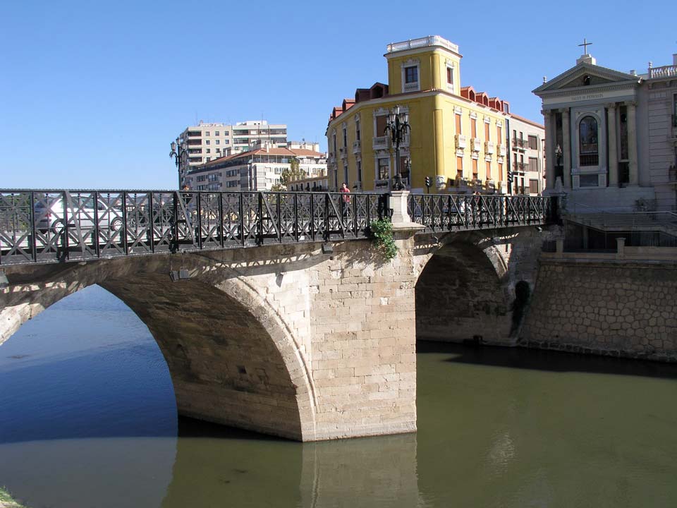 Puente Viejo, Virgen de los Peligros