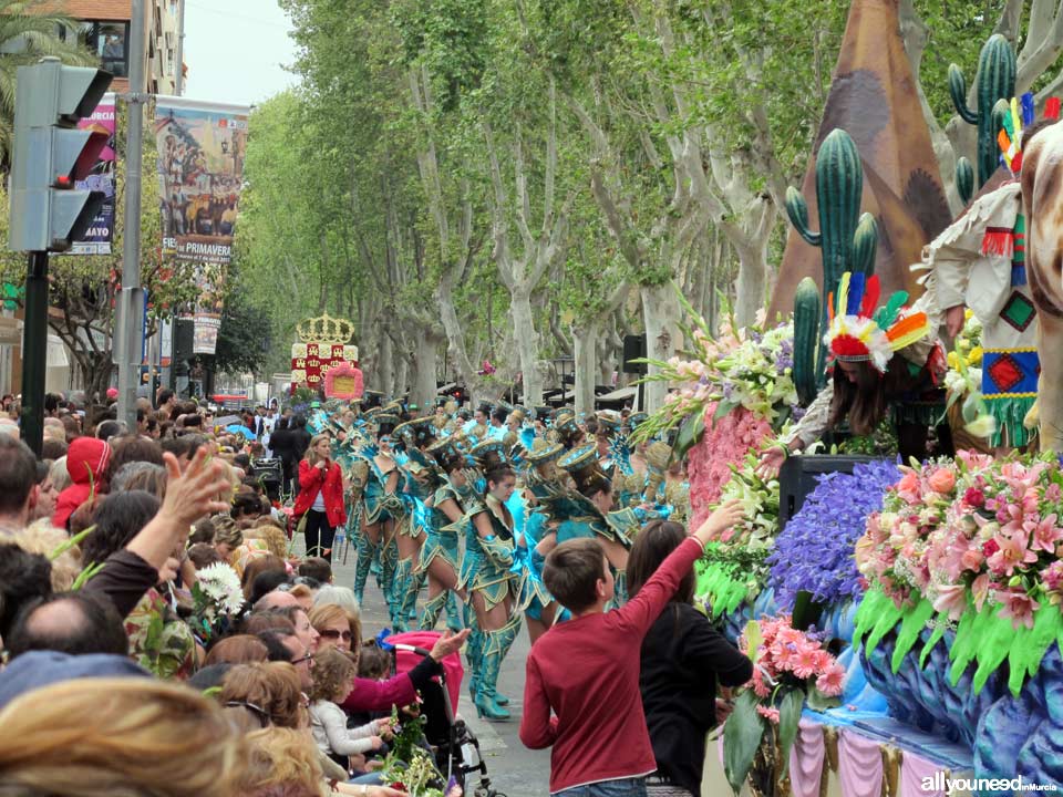 Batalla de las Flores. Parade