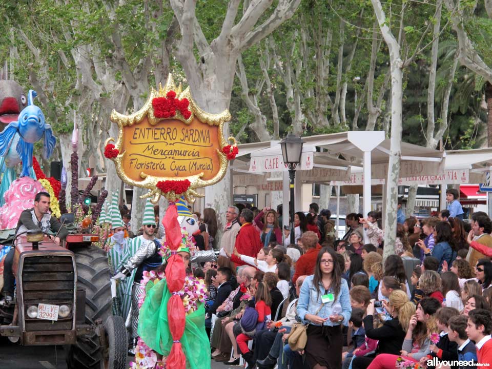 Murcia en Primavera. Batalla de Las Flores. Desfile