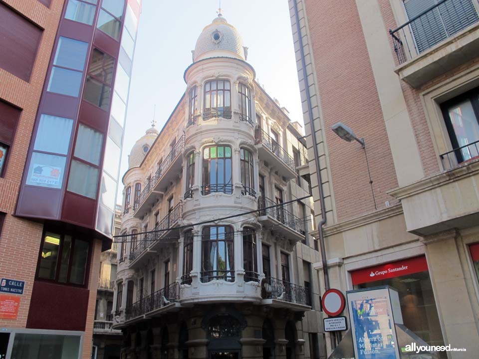 Streets in Murcia. Calle Tomás Maestre