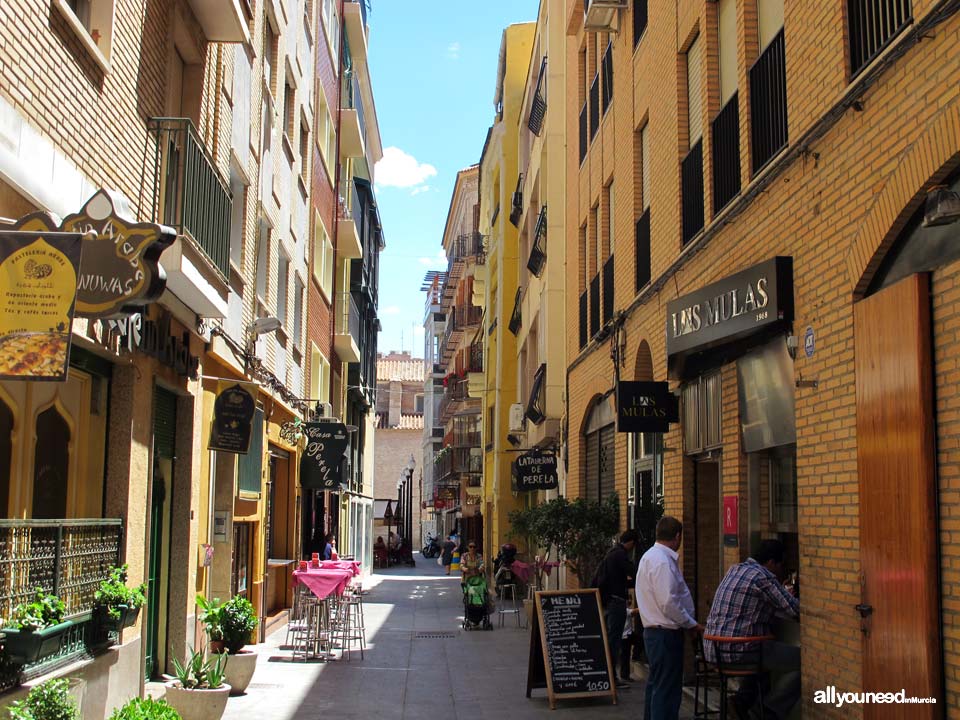 Streets in Murcia. Calle Ruipérez