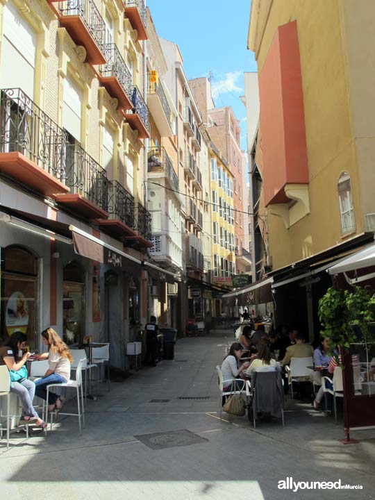 Streets in Murcia. Calle Arzobispo Simón López