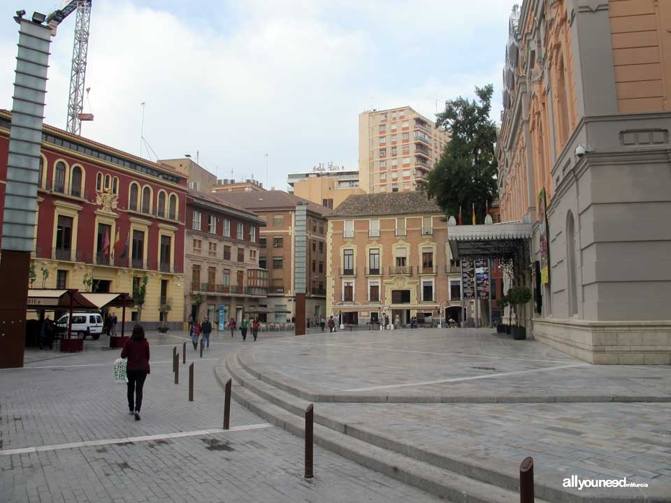 Calles de Murcia. Plaza Romea