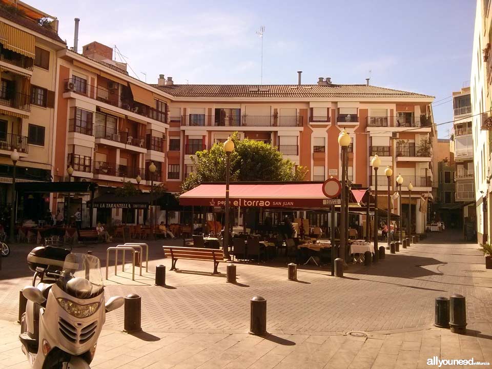 Streets in Murcia. Plaza de San Juan