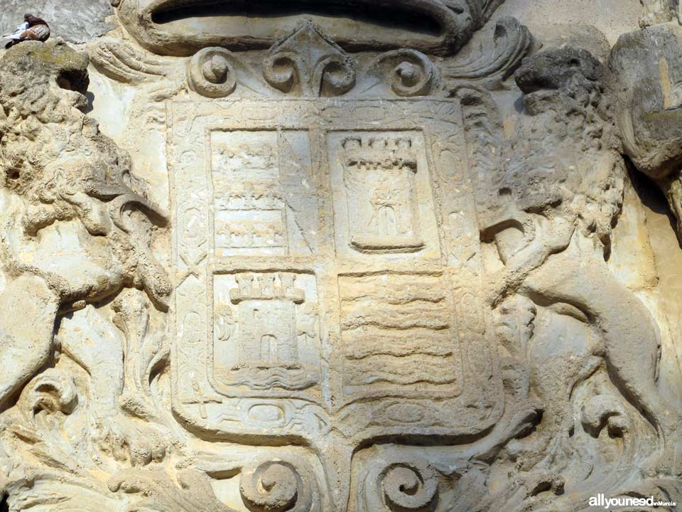 Portada de la Casa del Huerto de Las Bombas