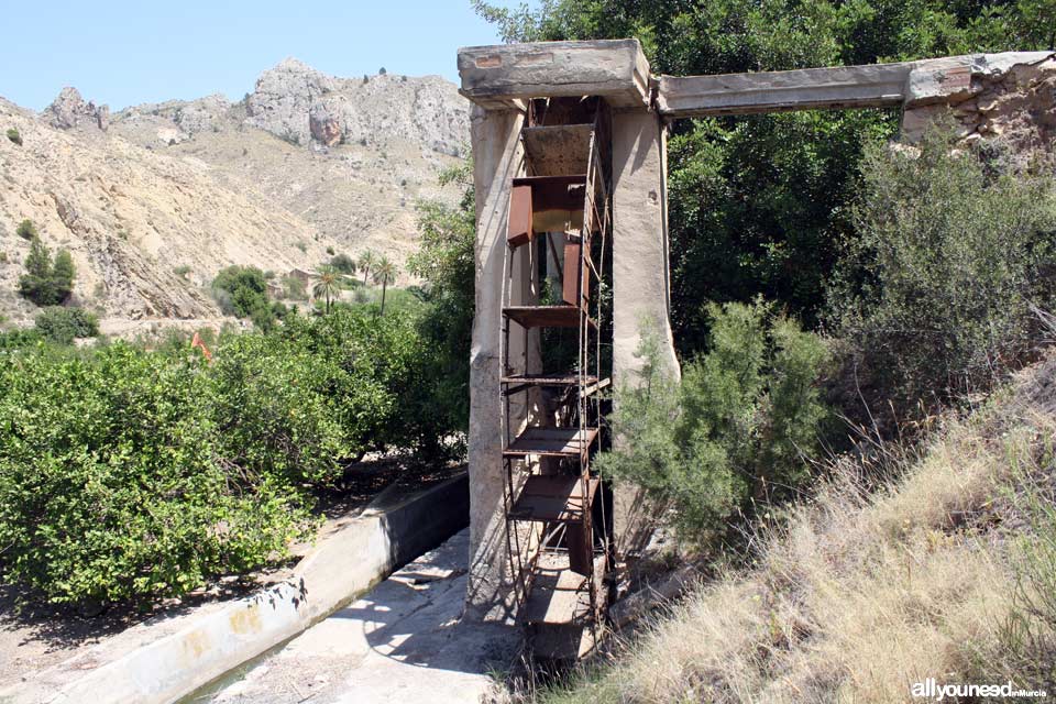 Olivar Waterwheel in Ojós. Spain