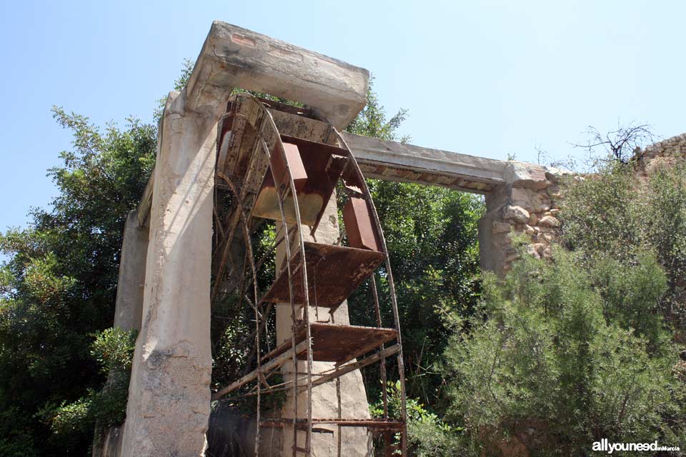 Olivar Waterwheel in Ojós. Spain