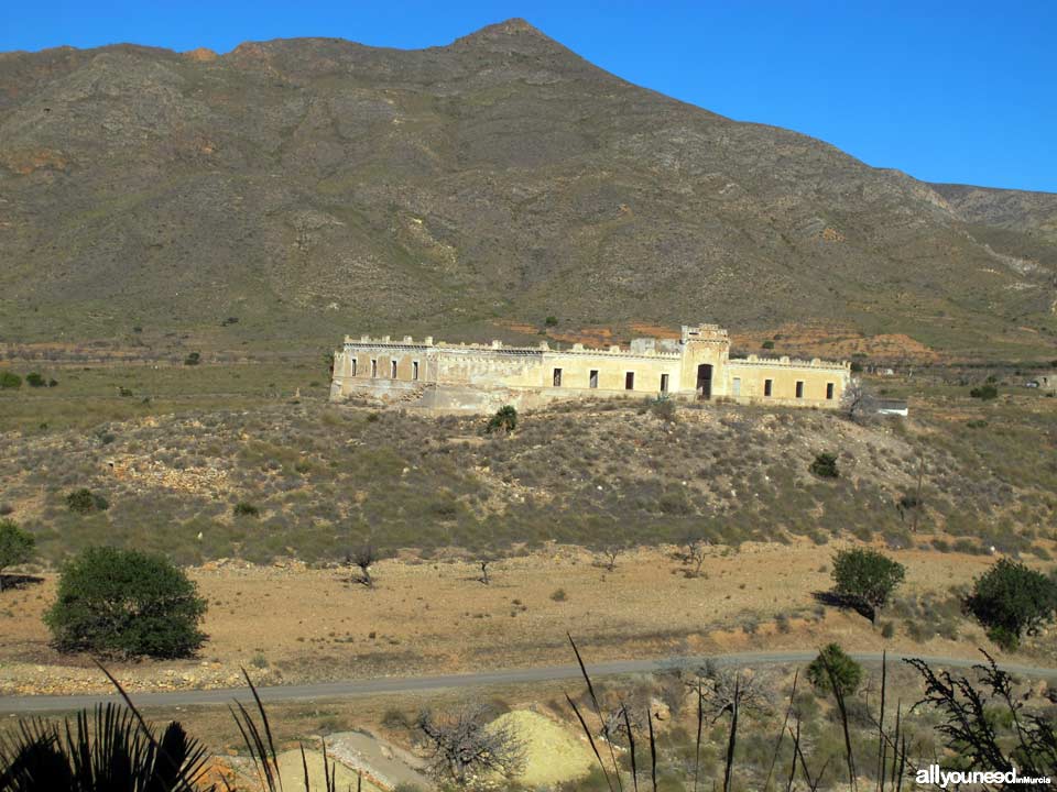 Cabo Tiñoso. Antiguo cuartel militar