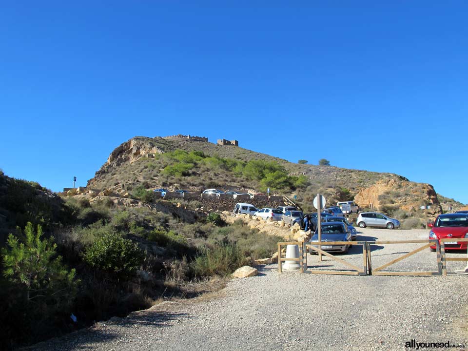 Cabo Tiñoso. Batería de Castillitos. Aparcamiento