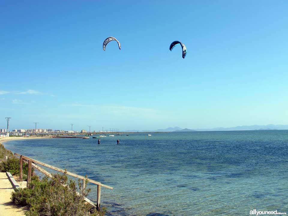 Playa de La Mota. Kitesurf. Playas de San Pedro