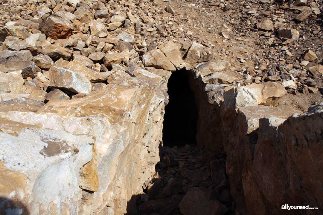 Subida al Cabezo Gordo. Torre Pacheco. Entrada túnel