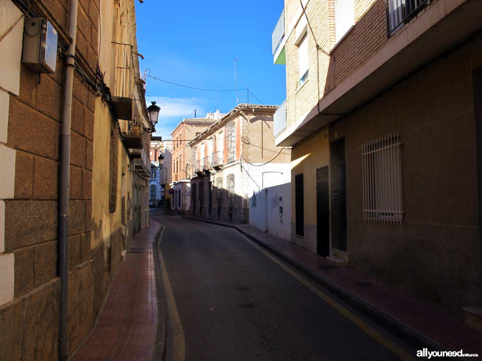 Calle Antonio Garrigues en Totana